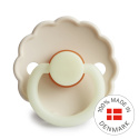 FRIGG Smoczek 6-18m Night Daisy Kauczuk Cream- Rozmiar 2